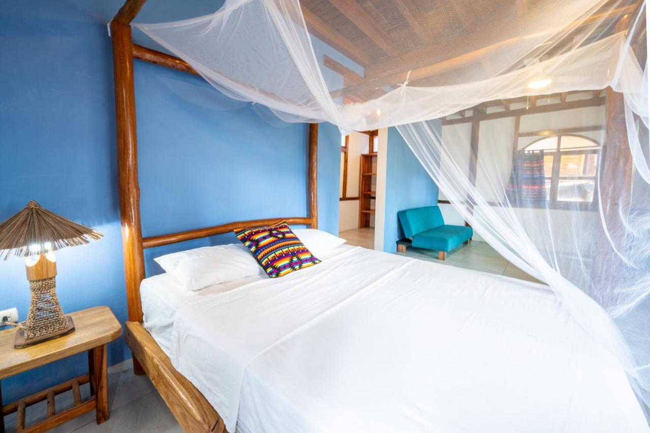 Casa Del Sol Hostel Montañita Εξωτερικό φωτογραφία