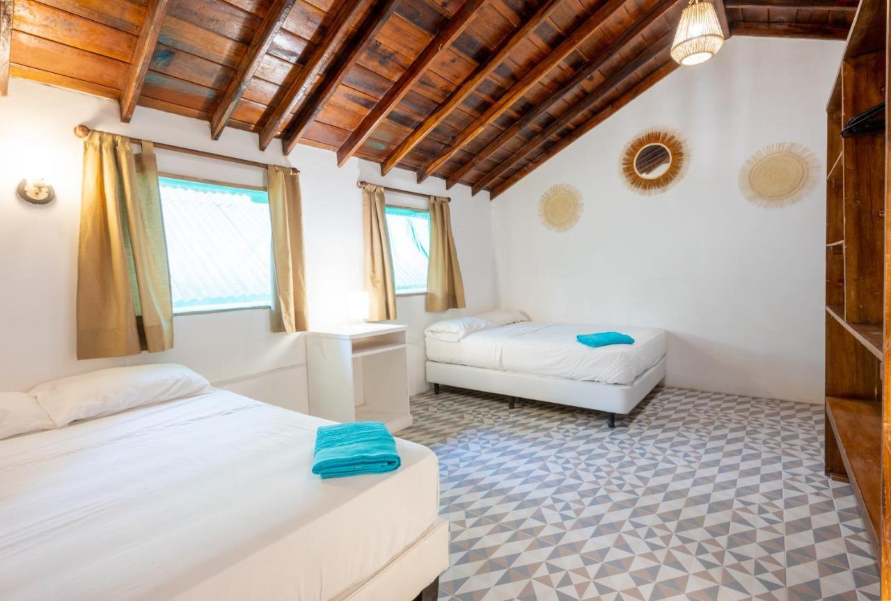 Casa Del Sol Hostel Montañita Εξωτερικό φωτογραφία