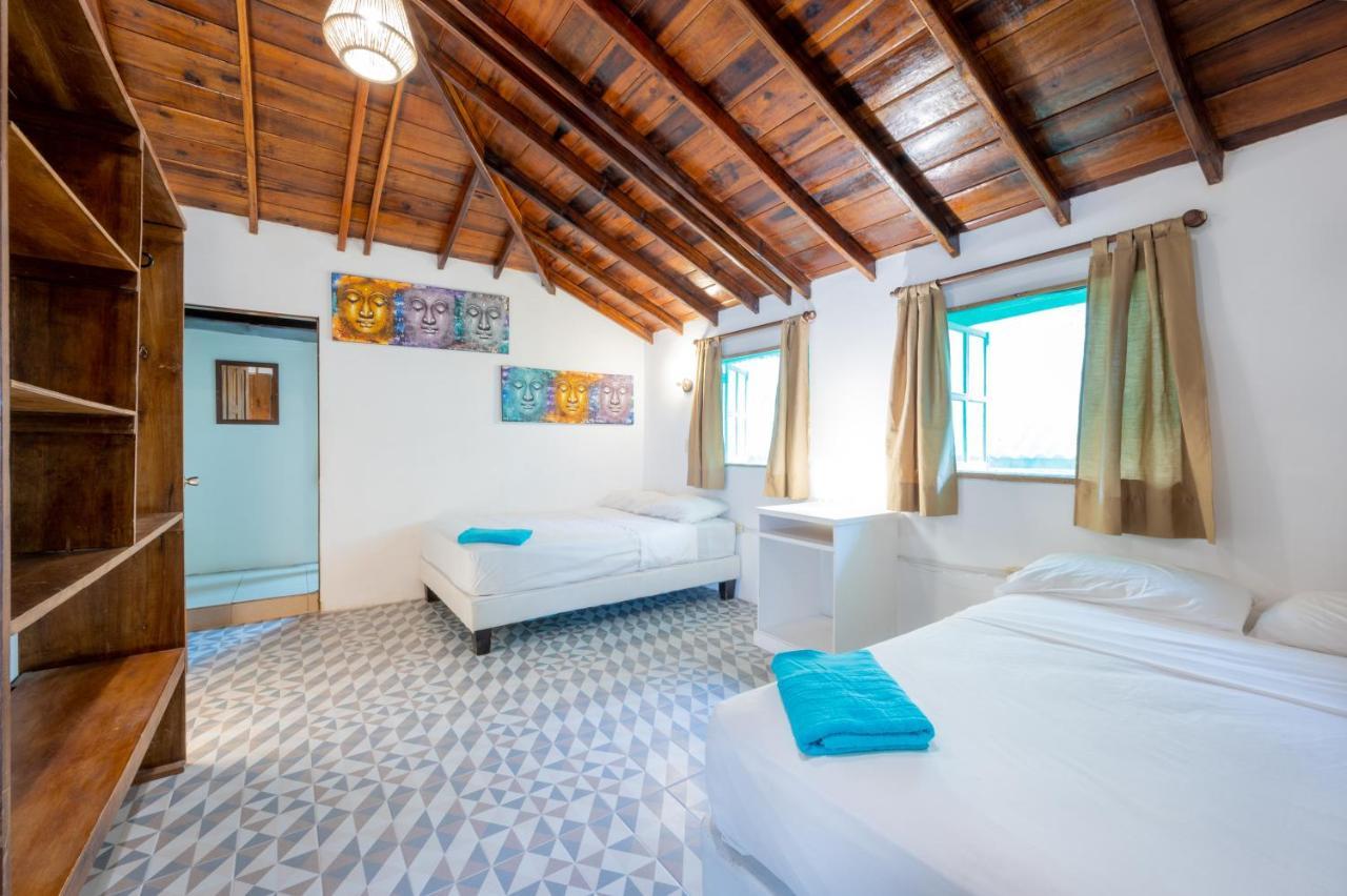 Casa Del Sol Hostel Montañita Εξωτερικό φωτογραφία