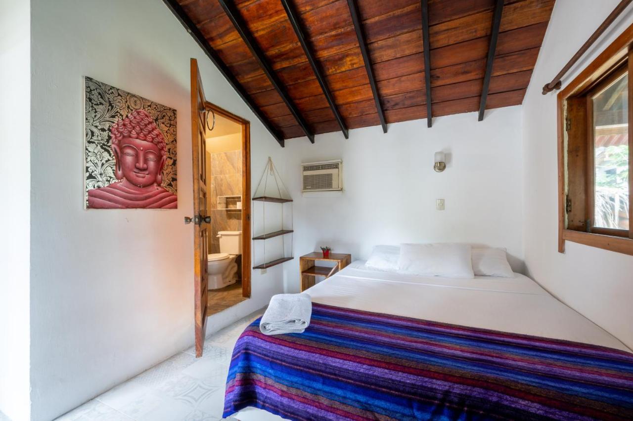 Casa Del Sol Hostel Montañita Εξωτερικό φωτογραφία