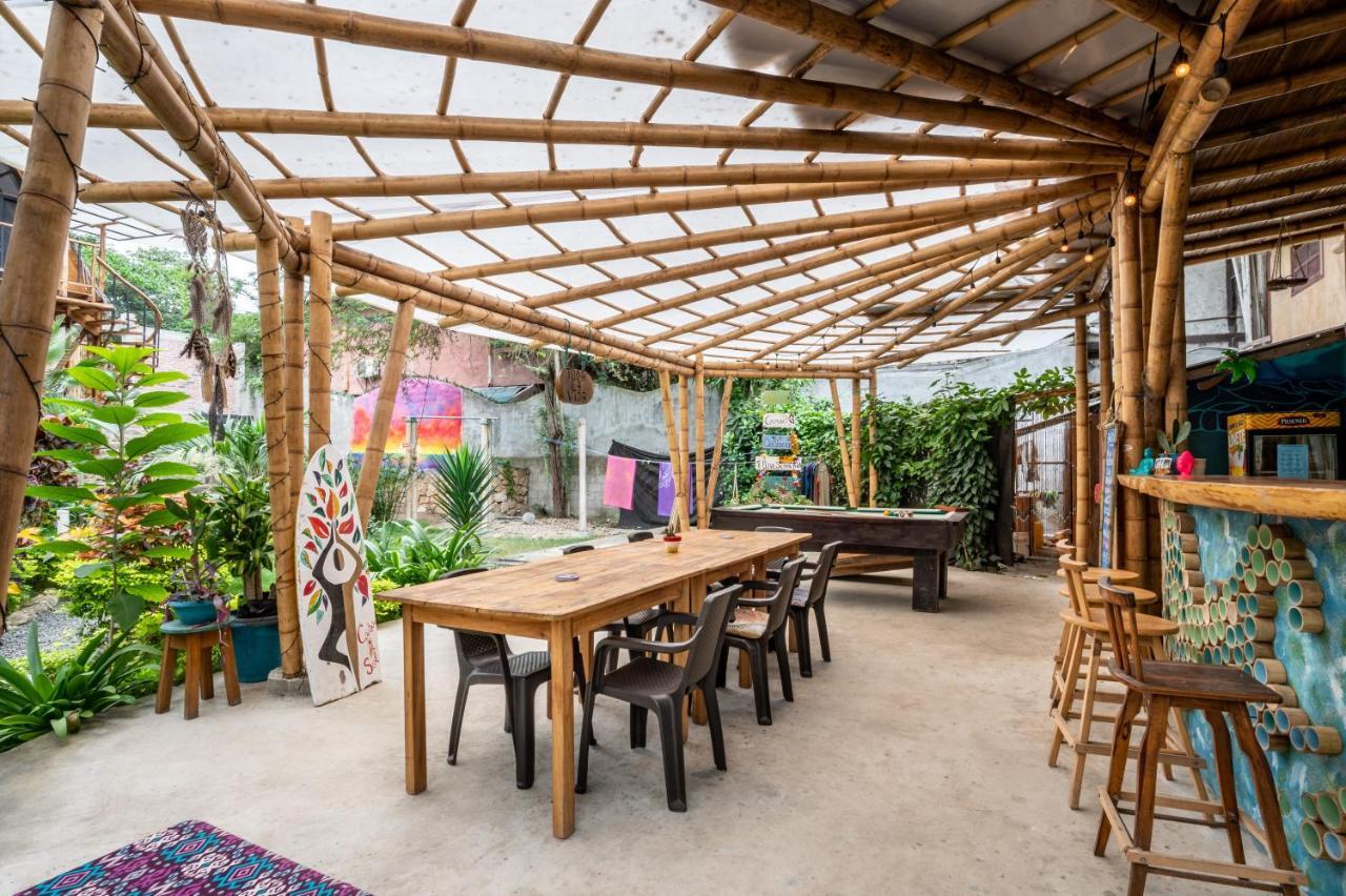 Casa Del Sol Hostel Montañita Εξωτερικό φωτογραφία