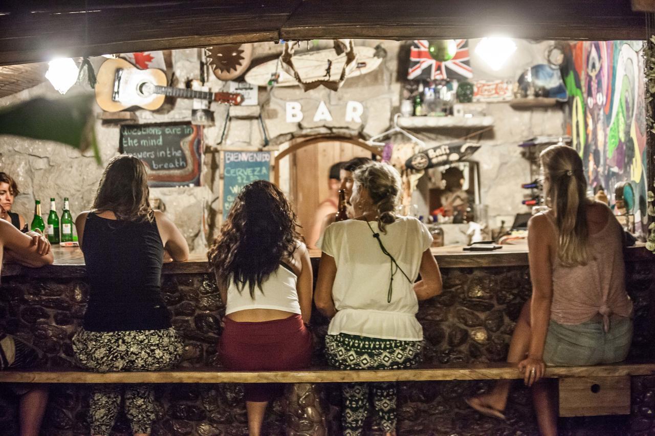 Casa Del Sol Hostel Montañita Εξωτερικό φωτογραφία